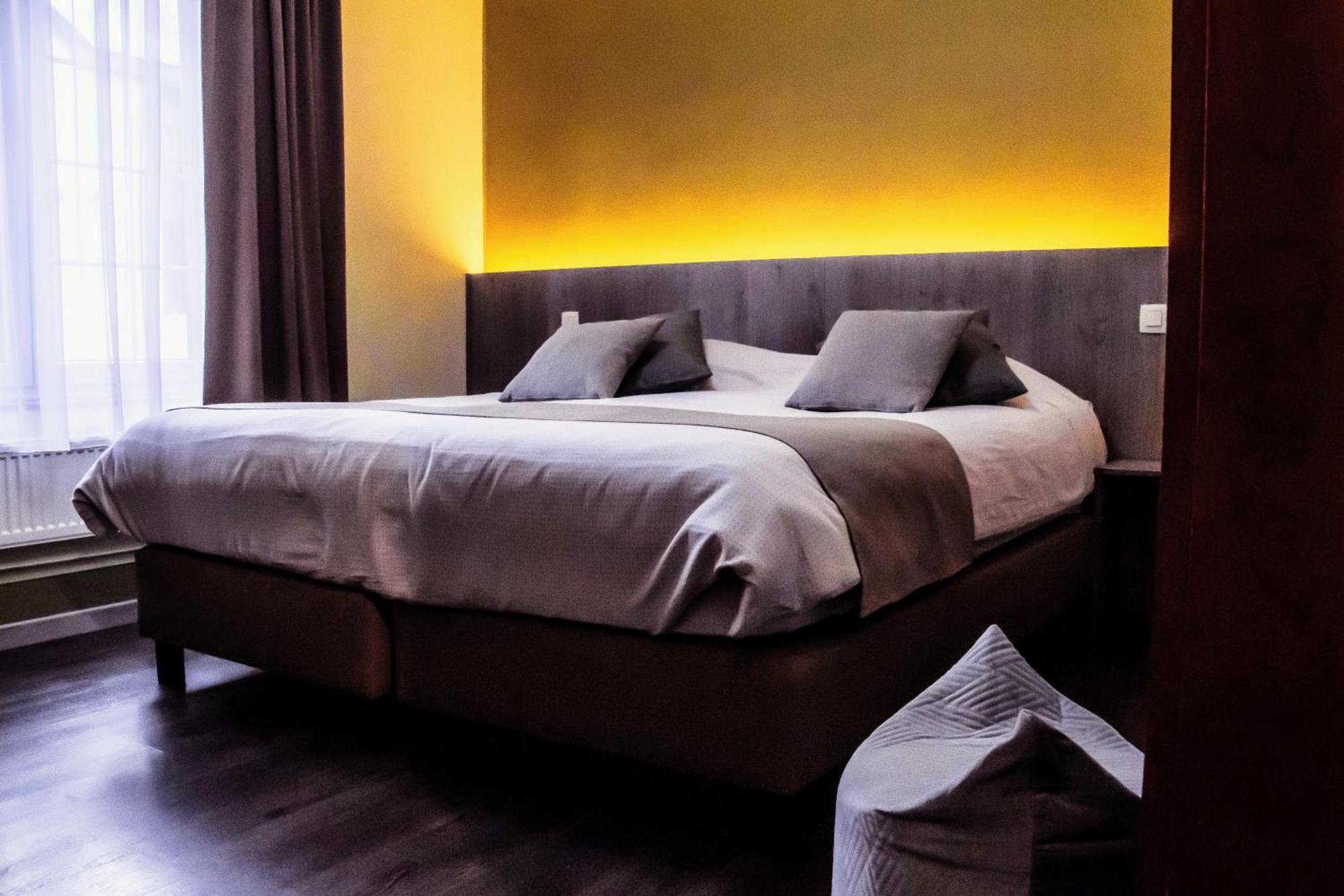 Hotel Des Postes 胡法利兹 外观 照片